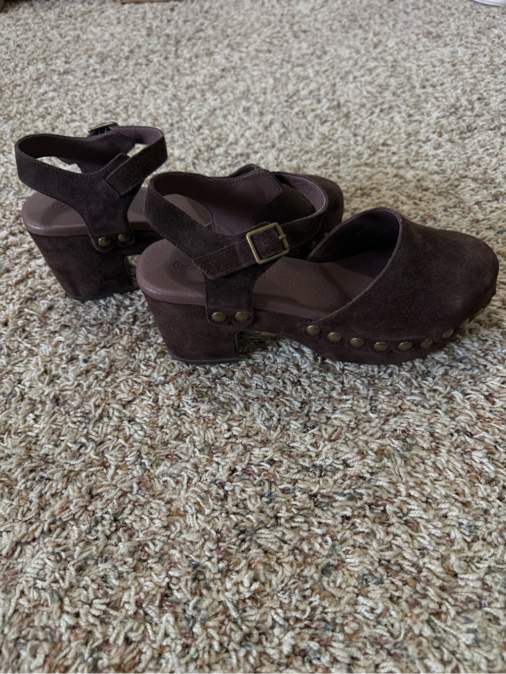 NEW women’s 8.5 CHOCOLATE BLU GARVEY PLATFORM SHOE in chocolate suede